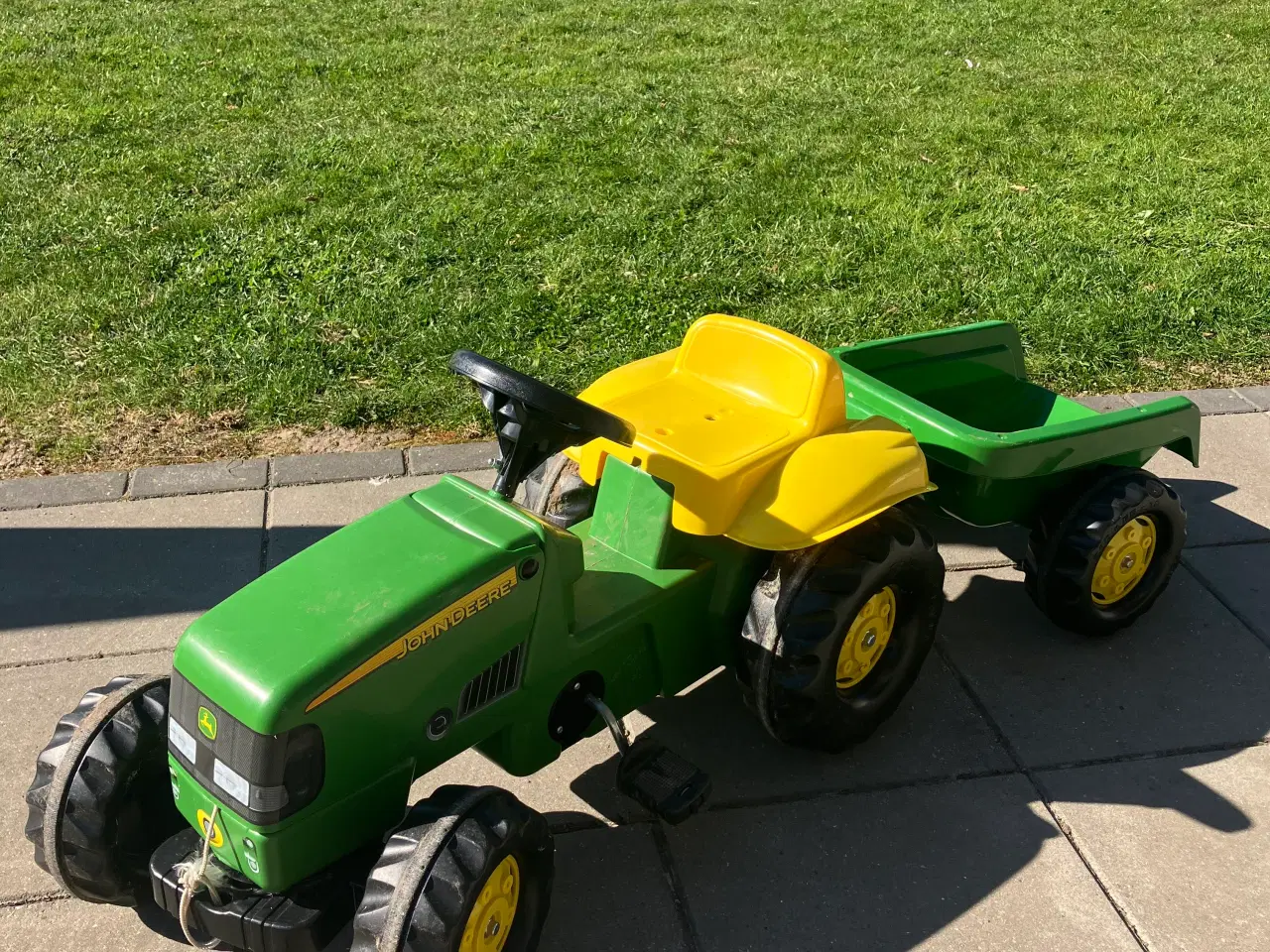 Billede 1 - John Deere traktor med vogn 