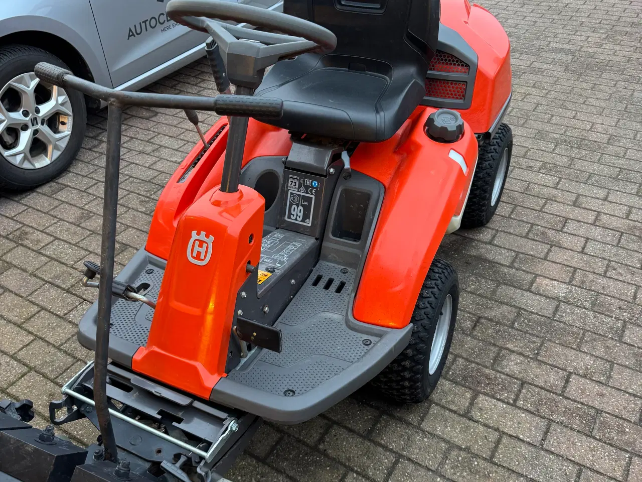 Billede 5 - Husqvarna r318 112cm klippebord