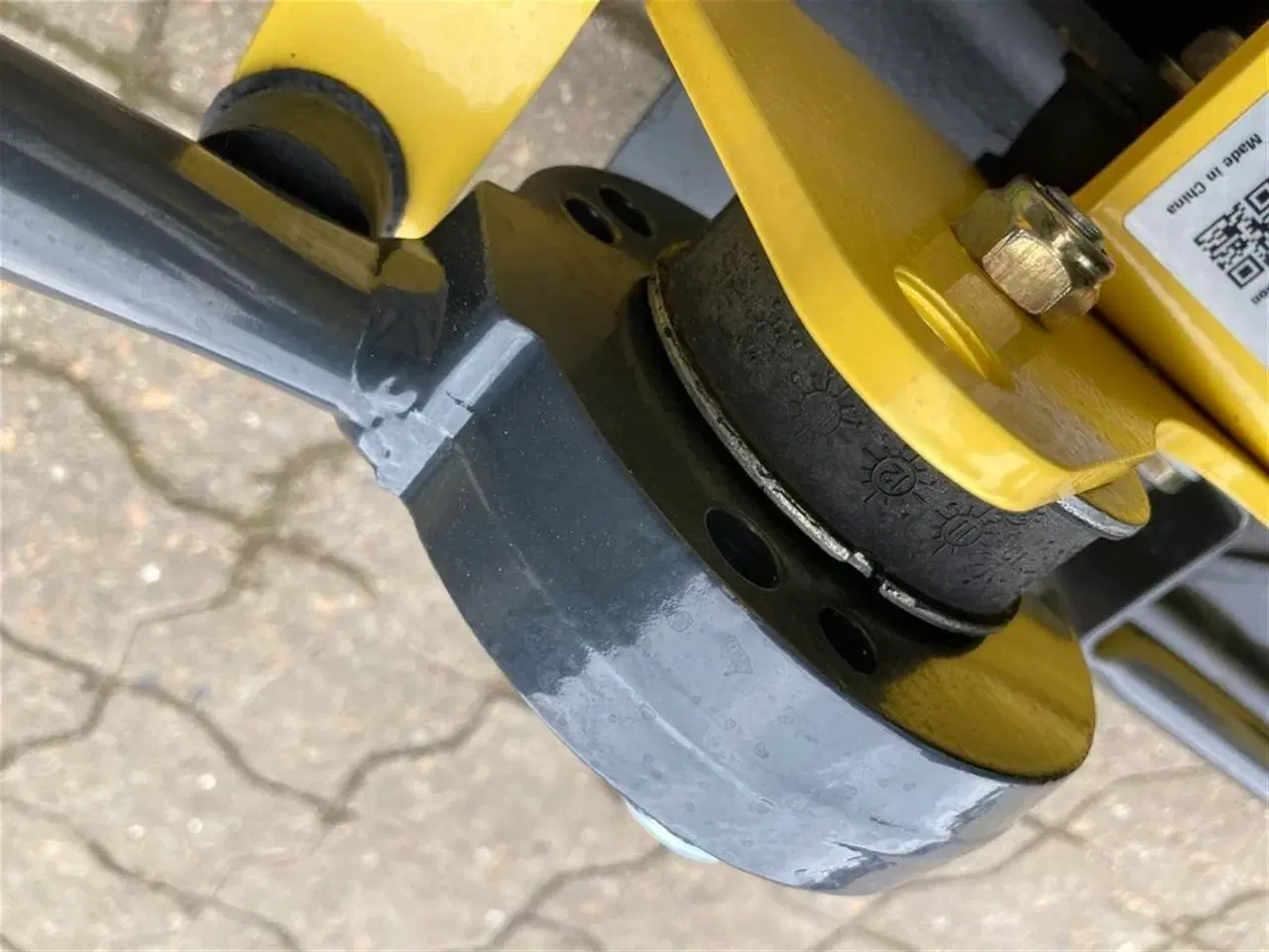 Billede 13 - Bomag BVP 10/36 Monteret med vandtank og spredebom