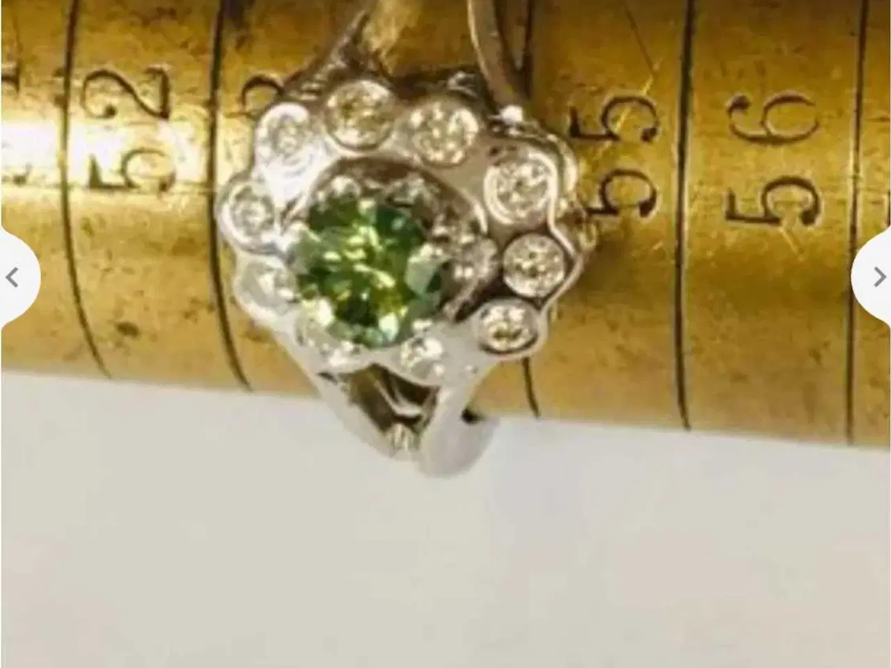 Billede 4 - Guld ring med brillianter