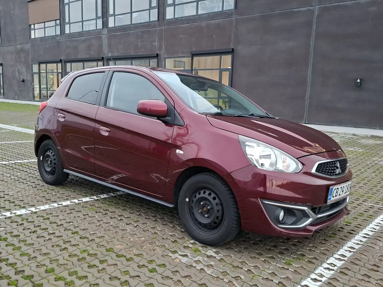 Billede 3 - Mitsubishi Space Star 1,2 Inlead