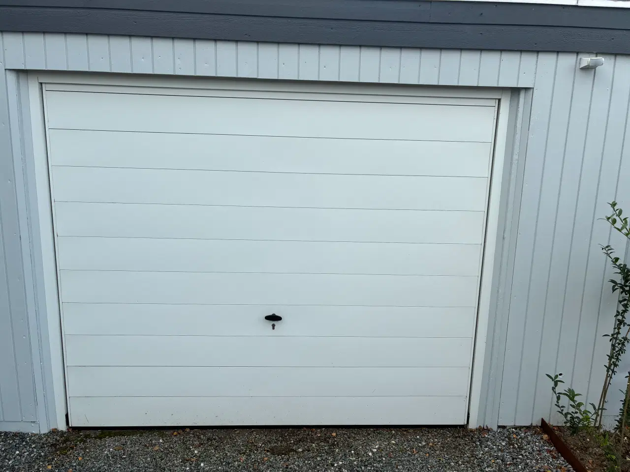 Billede 1 - Hvid Vippeport