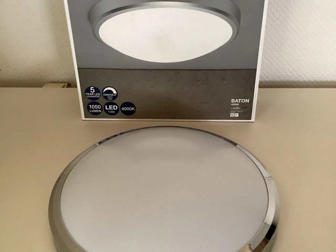 Billede 1 - Ny Nordlux loftslampe.