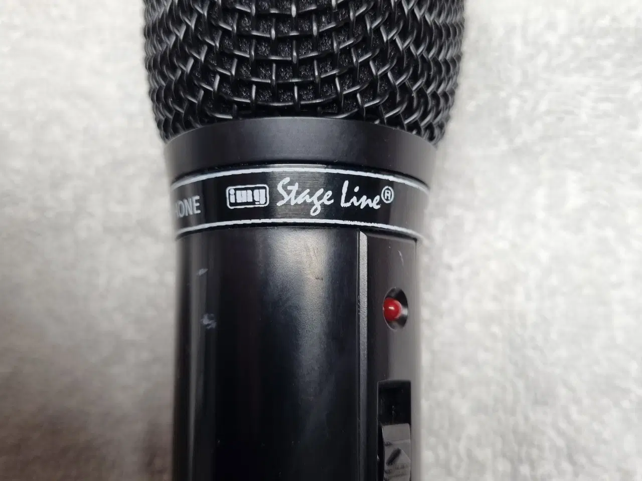Billede 2 - Højtaleranlæg på stativer, inkl. trådløs mikrofon