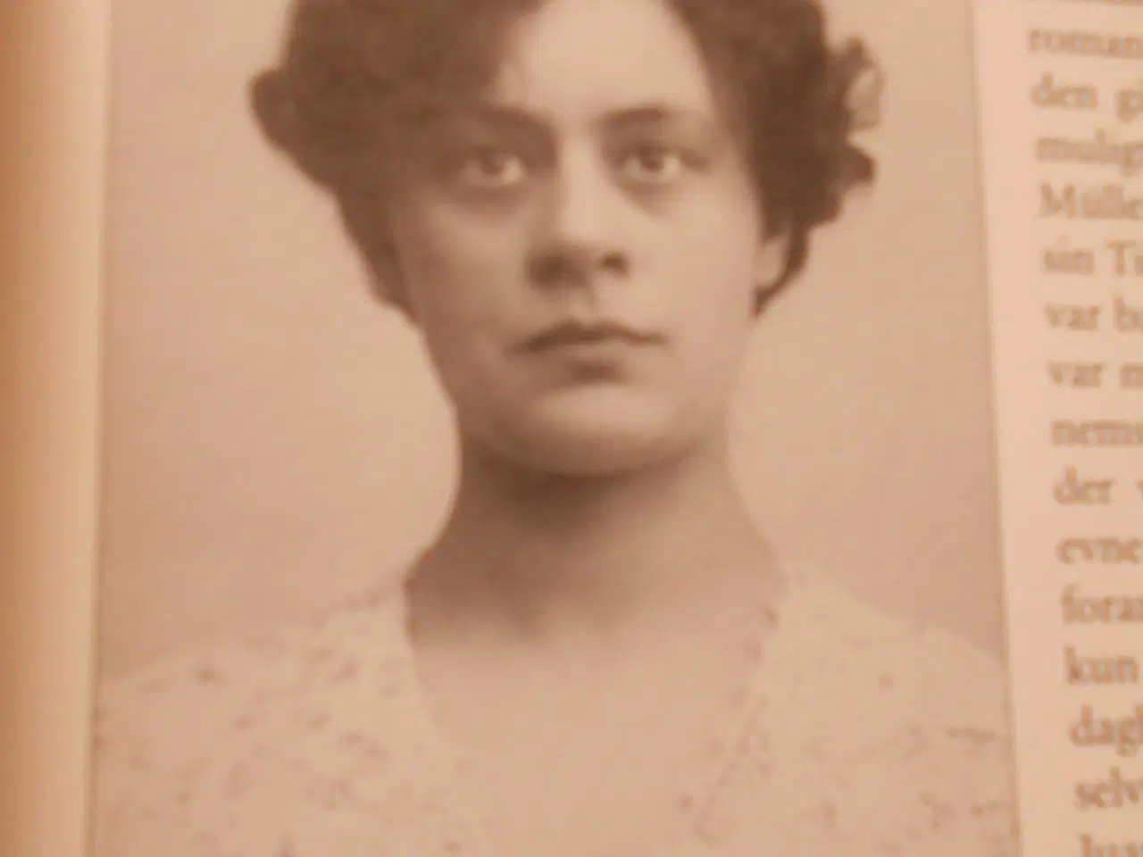 Billede 2 - Betty Nansen - masken og mennesket, Kela Kvam