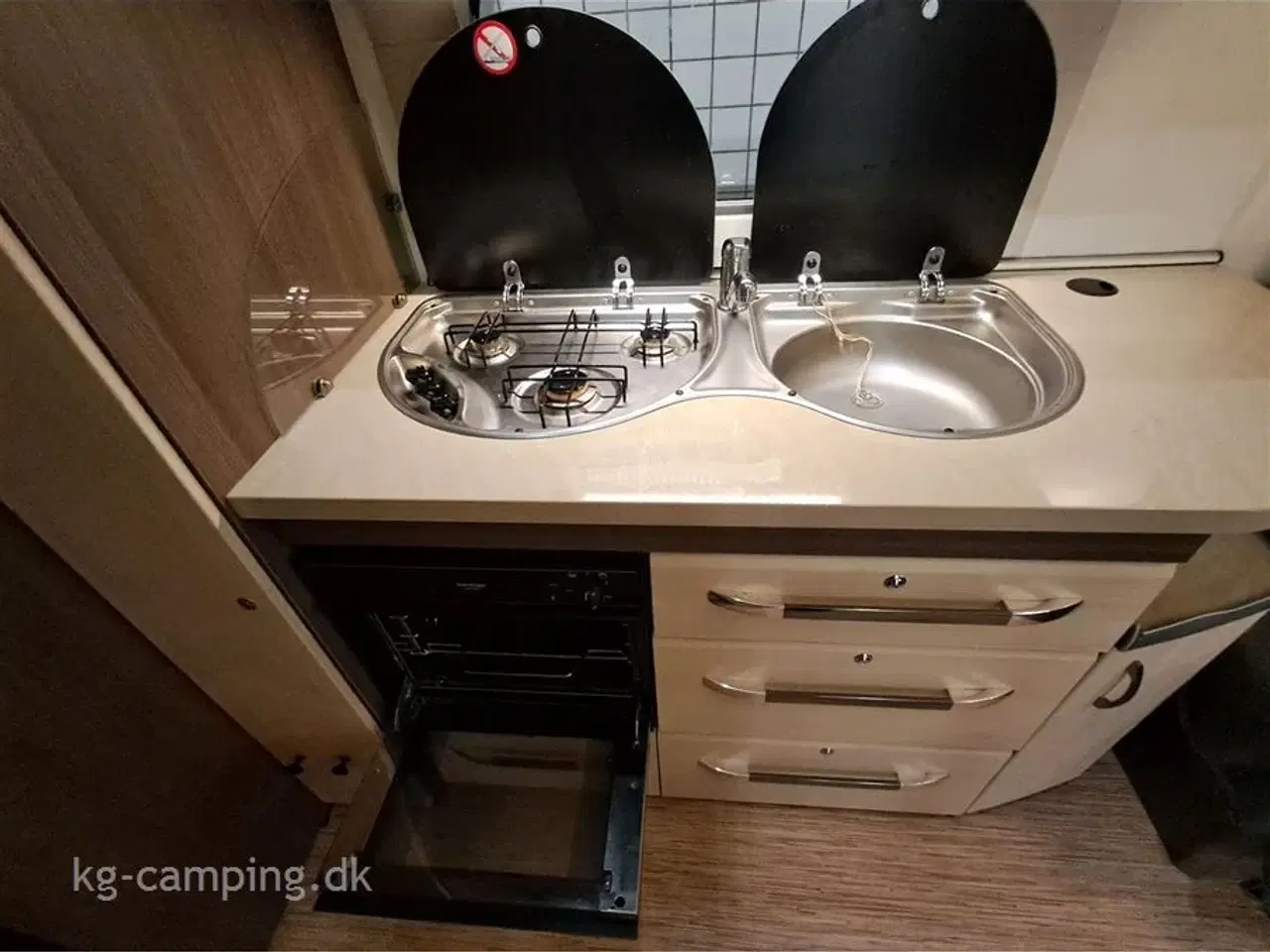 Billede 11 - 2015 - Hobby Prestige 660 WFU   Stor HOBBY med masser af plads - Perfekt som fastligger vogn.