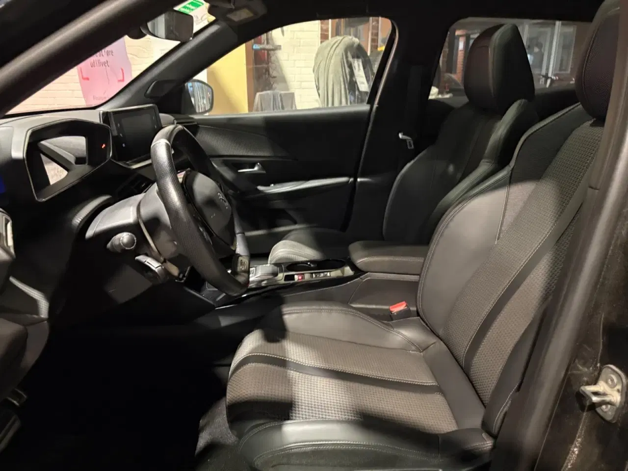 Billede 5 - Peugeot e-2008 50 GT