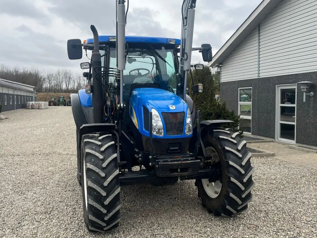 Billede 17 - New Holland T6020 Plus, med frontlæsser