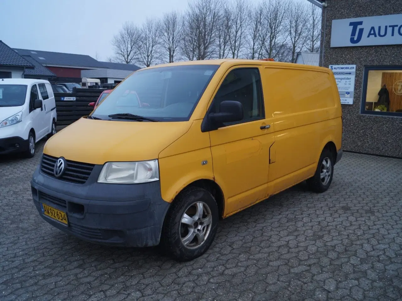 Billede 2 - VW Transporter 1,9 TDi 104 Kassevogn kort