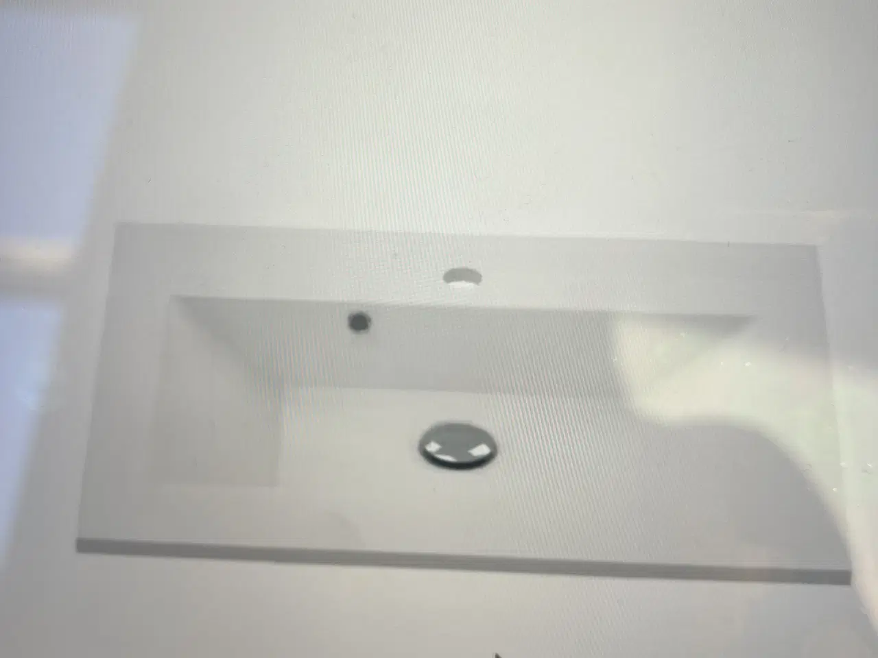Billede 1 - Håndvask til badeværelse