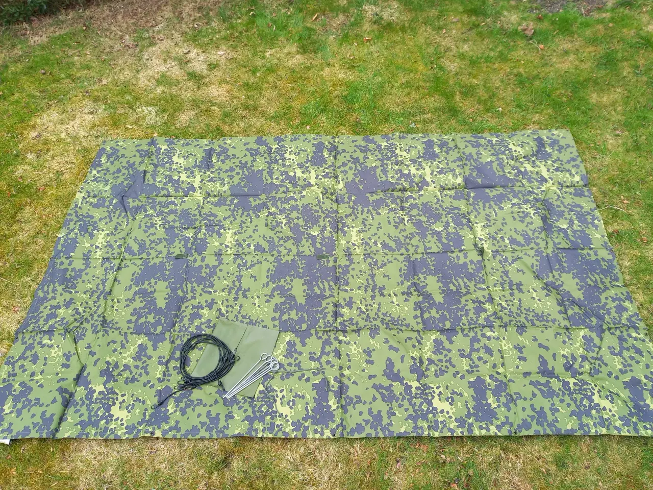 Billede 1 - Teltflage M/96 – Teltoprigningssæt - M/84  Militær