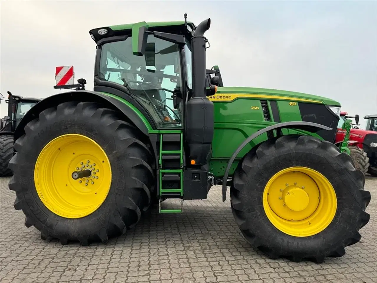 Billede 9 - John Deere 6R250 KUN 495 TIMER! GEN5 SKÆRM OG LÆDERSTUE!