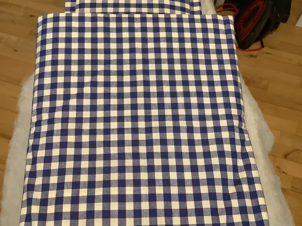 Billede 2 - Dyne og pude sæt til dukkeseng og dukkevogn