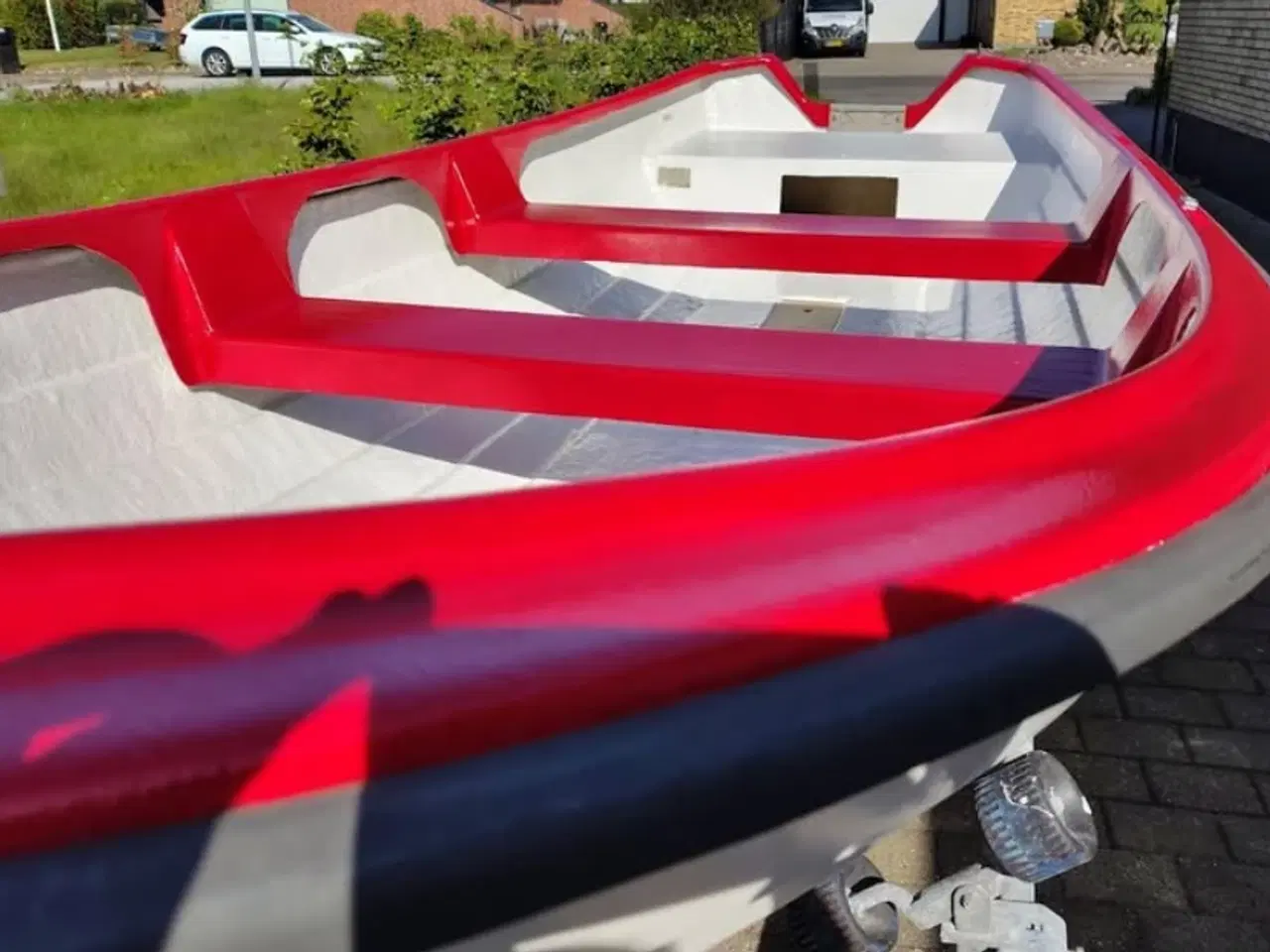 Billede 11 - Søstærk jolle med motor og vogn