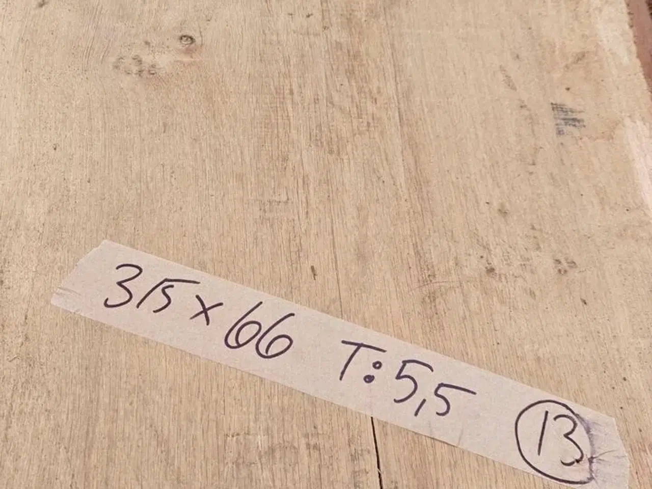Billede 2 - 1 stk. Egetræsplanke str. 315 x 66 x 5,5