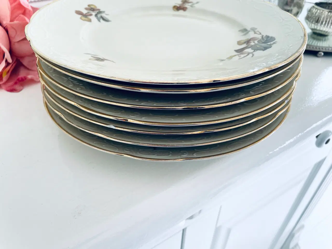 Billede 4 - Vintage tallerkner med patina 7 stk 