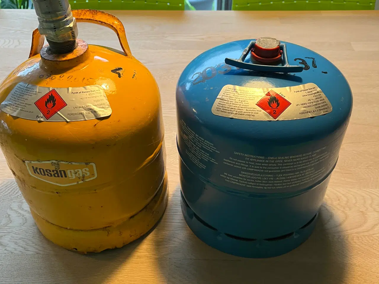 Billede 2 - 2 kg kosan gas og 3 kg CGI gas