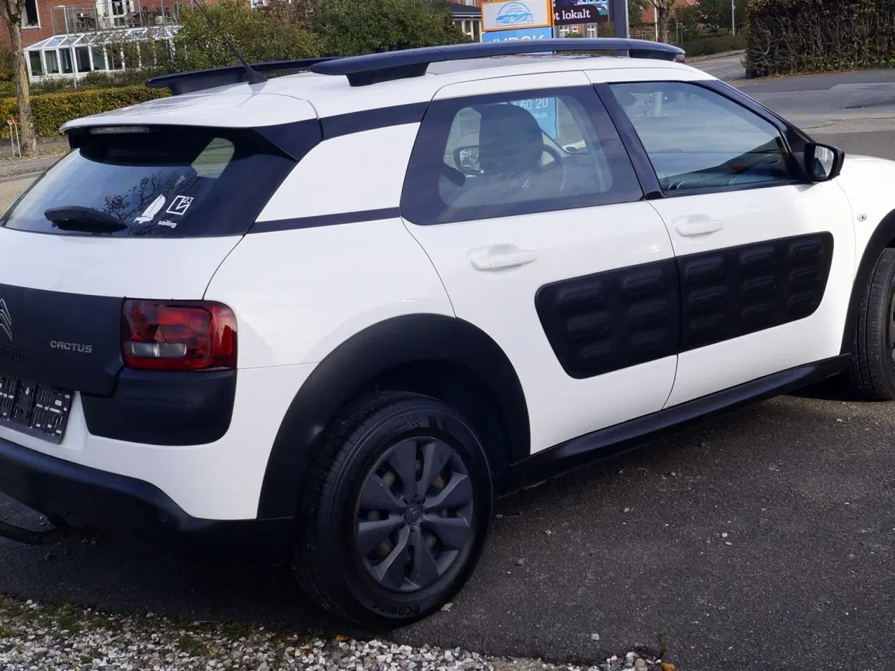 Billede 3 - Citroën C4 Cactus 1,6 Blue HDi Iconic Free start/stop 100HK 5d