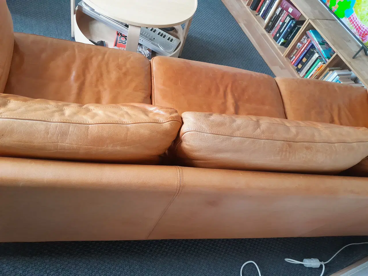 Billede 2 - Mogens Hansen 3 pesoners sofa i cognacfarvet læder