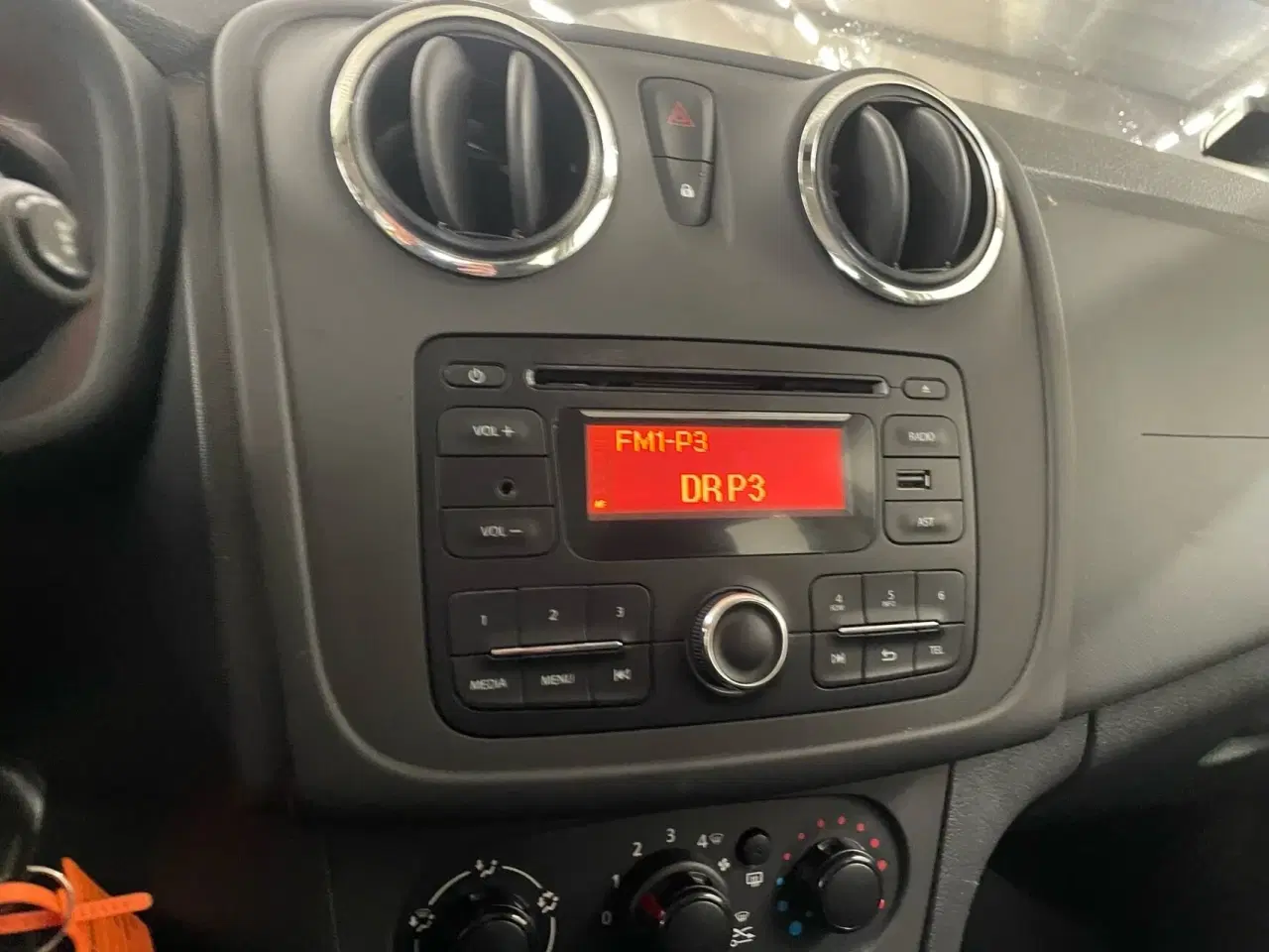 Billede 13 - Dacia Sandero 0,9 Tce Ambiance Start/Stop 90HK 5d