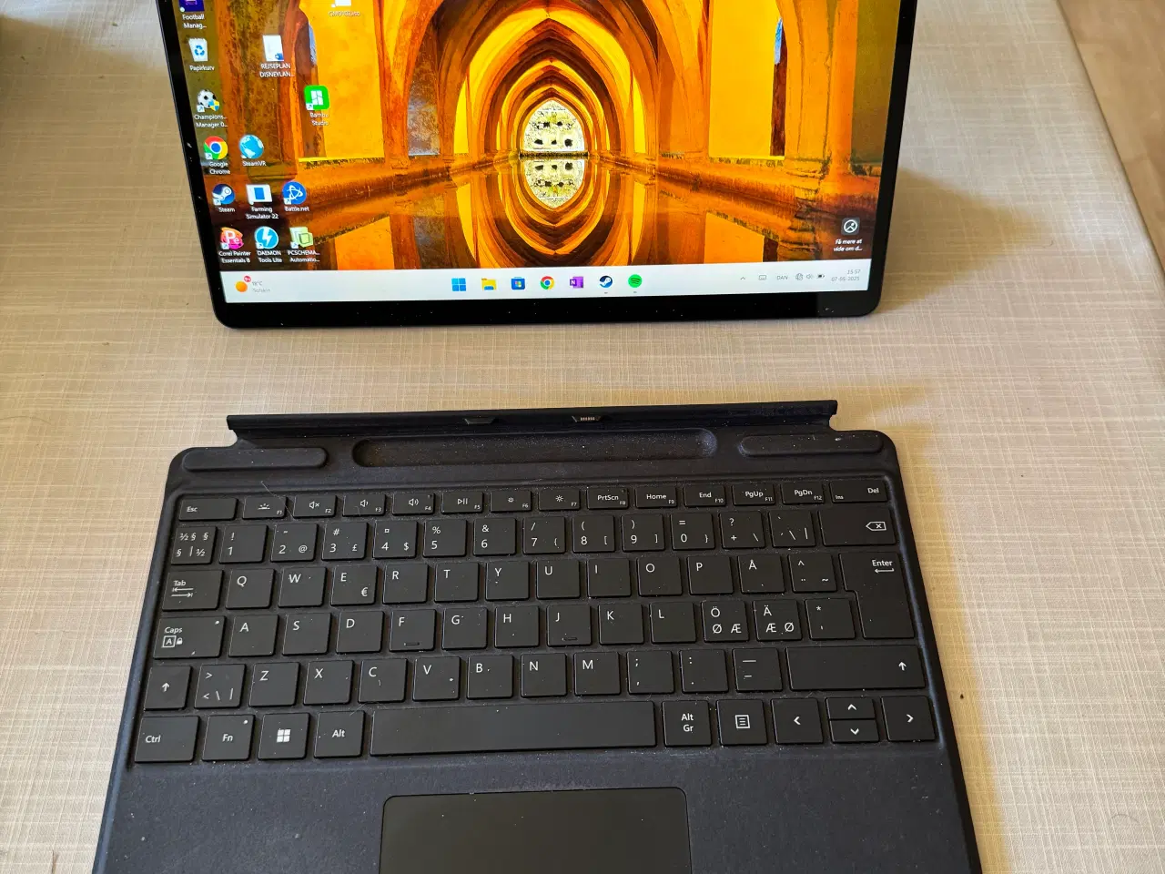 Billede 2 - Microsoft Surface Pro 8
