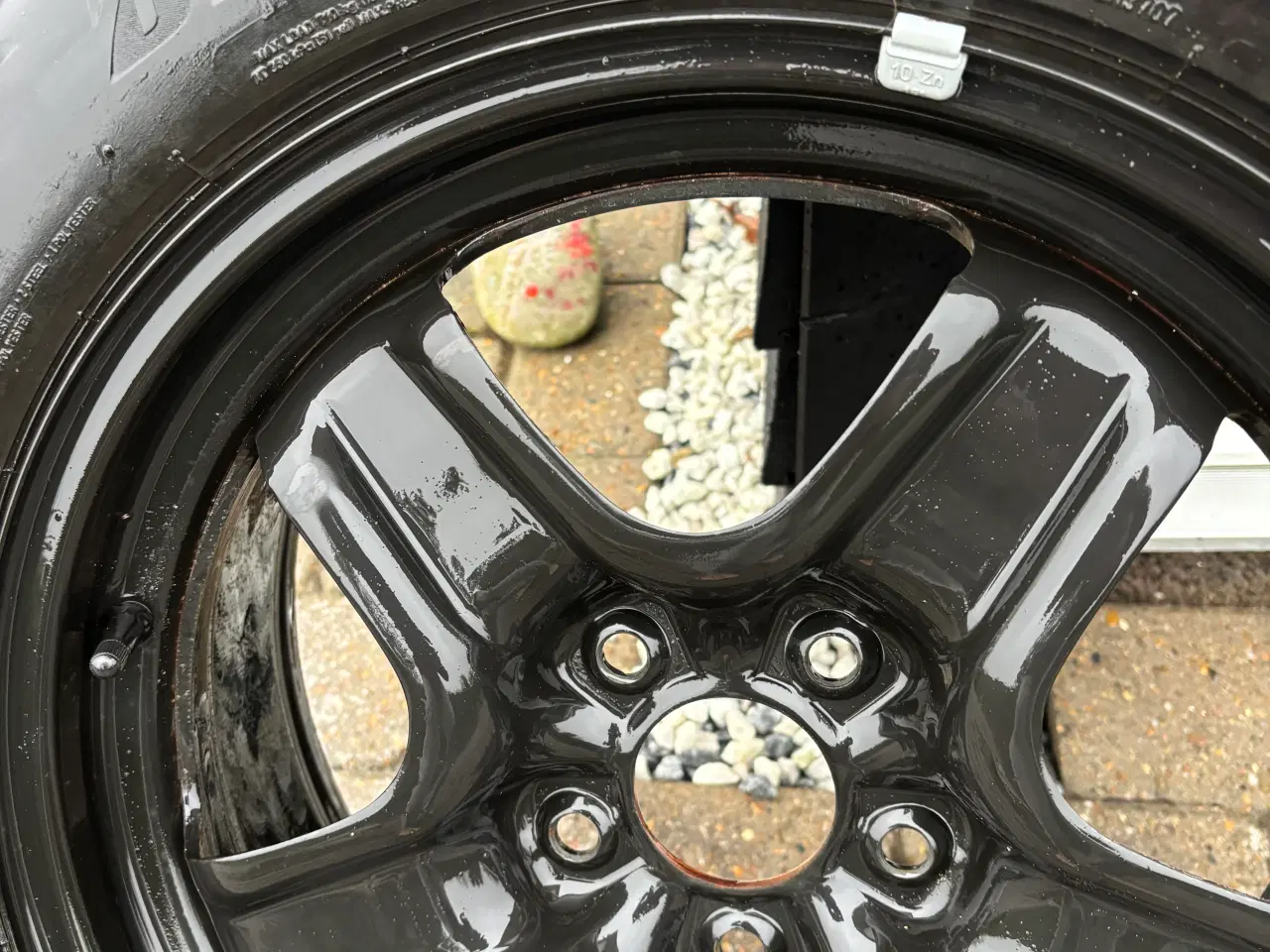 Billede 3 - 215/60R17  4 x Vinterdæk på Fælge RENAULT CAPTUR s