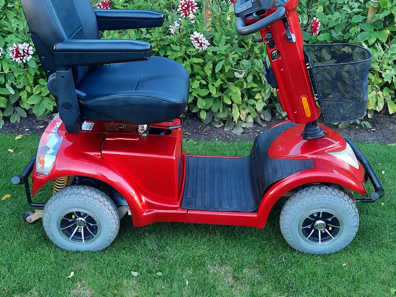 Billede 2 - Fin og billig elscooter 4hjulet 