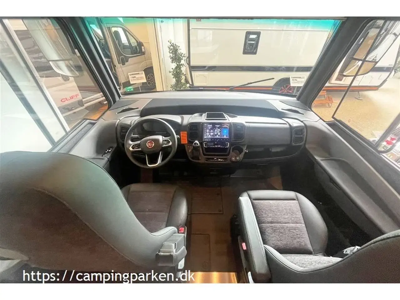 Billede 4 - 2025 - Niesmann+Bischoff iSmove 6.9E Aut. gear   Kvalitet og luksus i Limousineklassen!