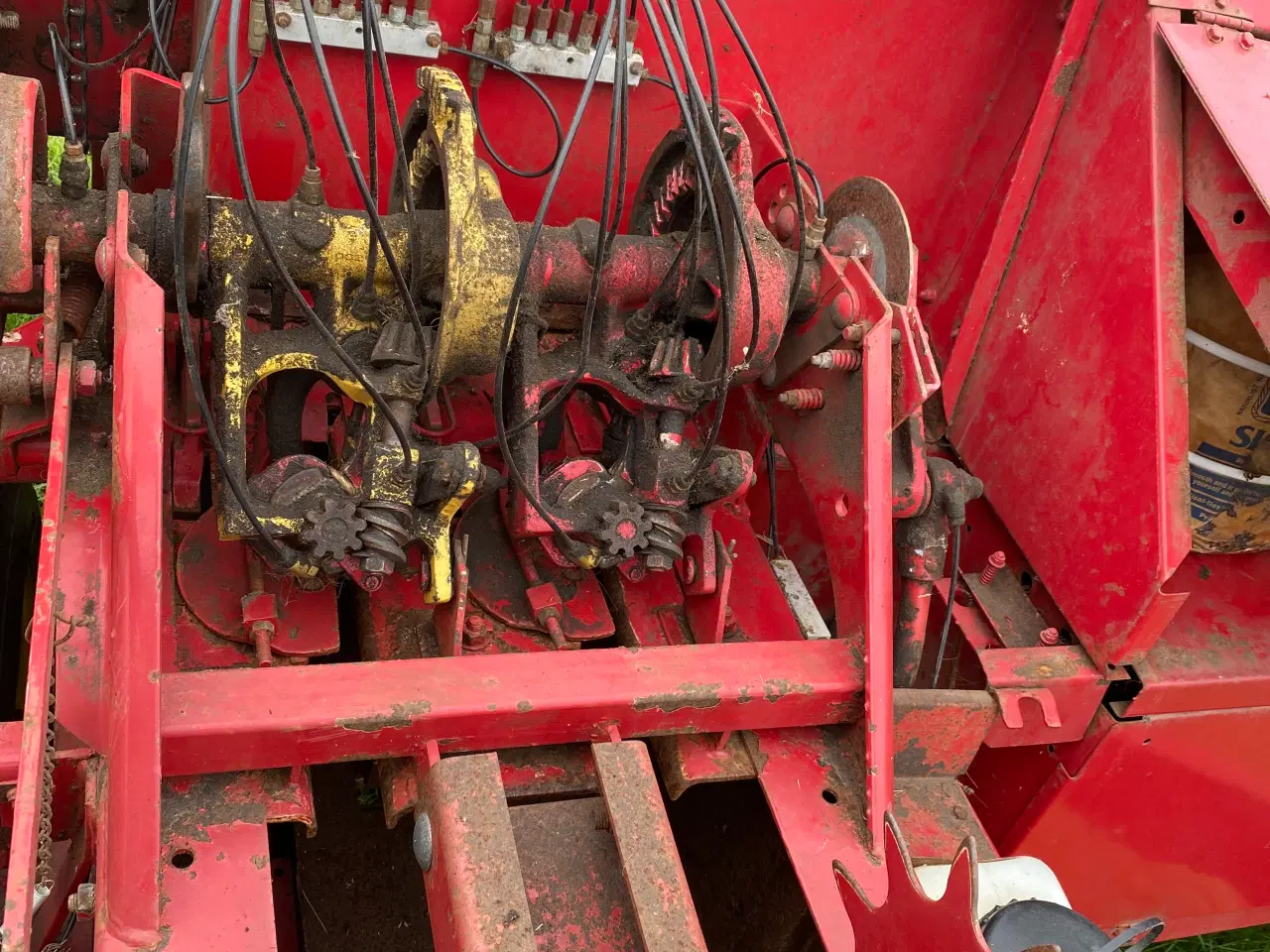 Billede 5 - Sperry New Holland Hayliner 377 Presser