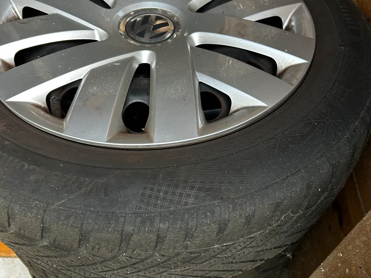 Billede 9 - Vinterdæk på fælge til VW Polo