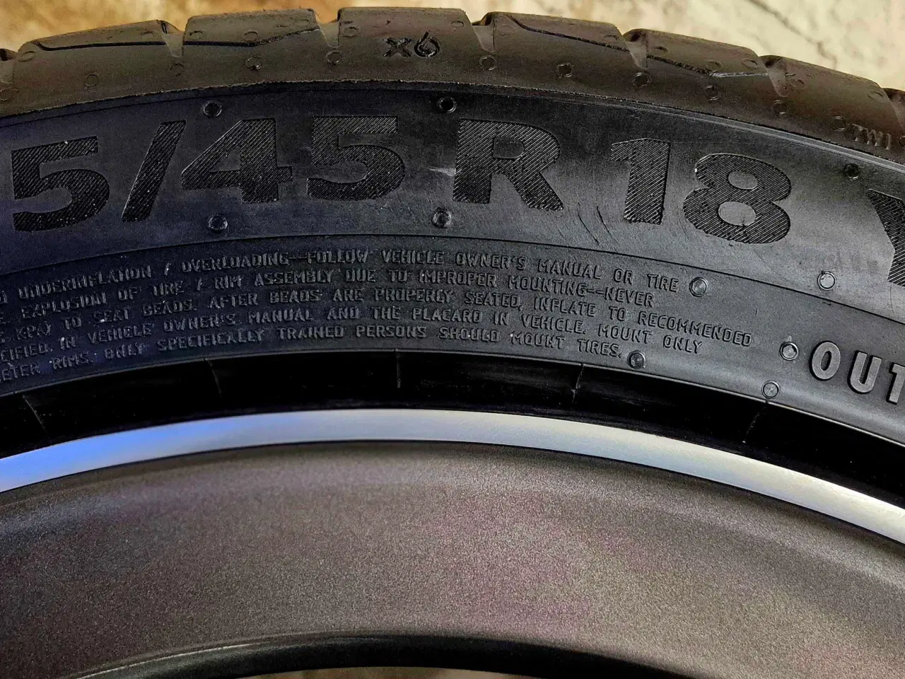 Billede 3 - MERCEDES "AMG" ORIGINAL ALUFÆLGE MED SOMMERDÆK 5x1