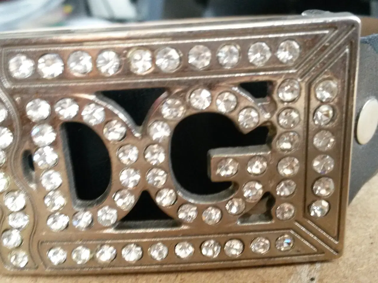 Billede 5 - Bæltespænder i sølvfarve metal