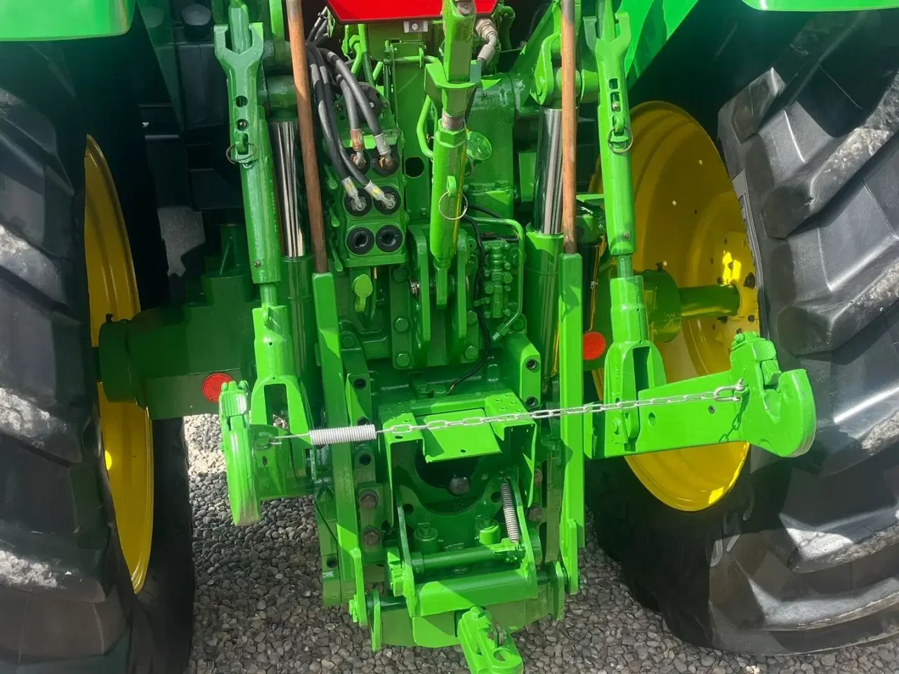Billede 5 - John Deere 7710 8.1L motor, store hjul og frontlift. En ejeres velholdt gård traktor.