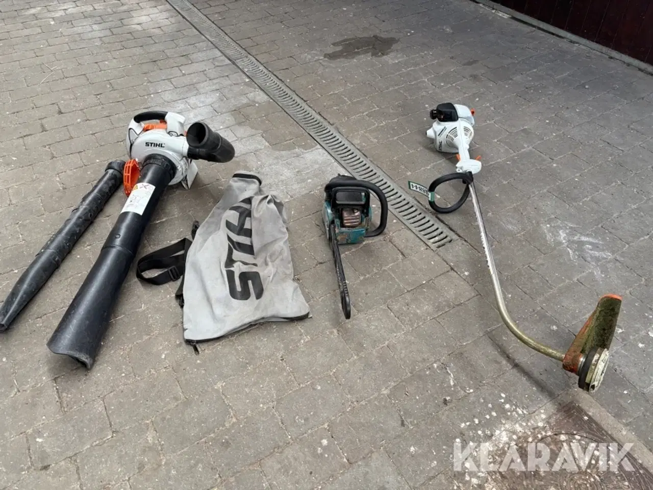 Billede 2 - Blandet lot havemaskiner STIHL og Makita 3 maskiner