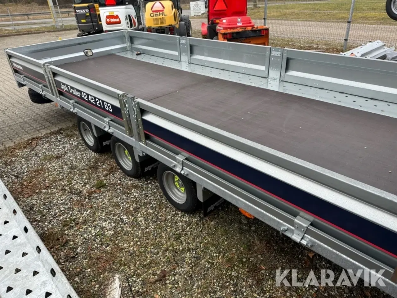 Billede 2 - 3 akslet tiptrailer Indespension HU12