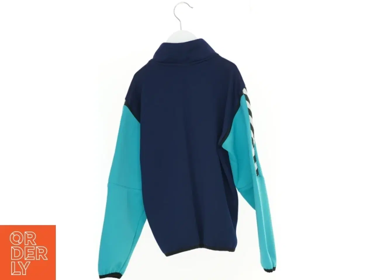 Billede 2 - Trøje fra Hummel (str. 128 cm)