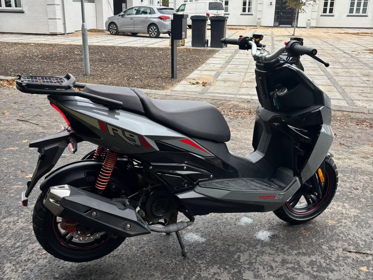 Billede 5 - Motocr r9