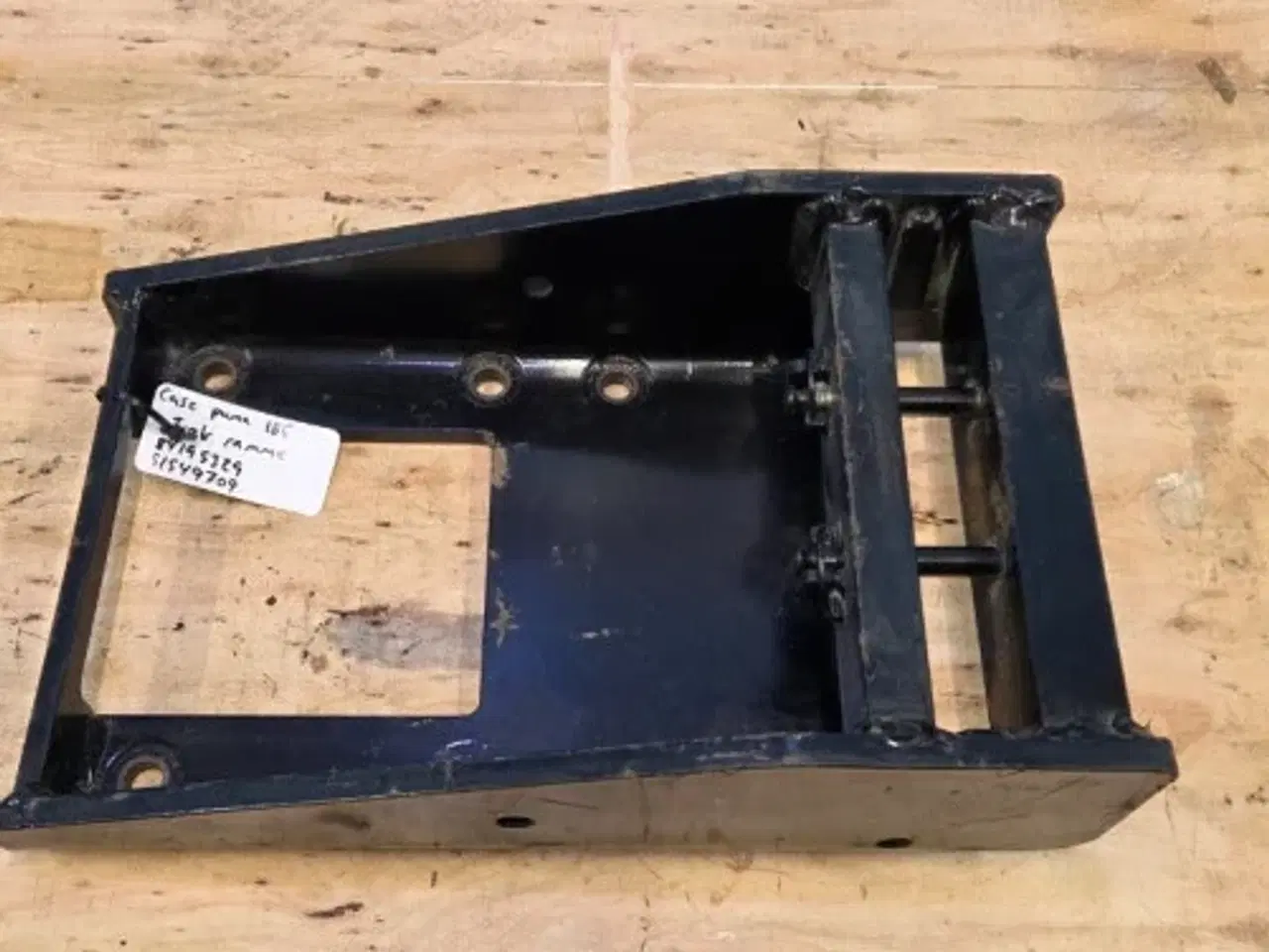 Billede 2 - Case Puma 185 Ramme 84195329  (3 Stk)