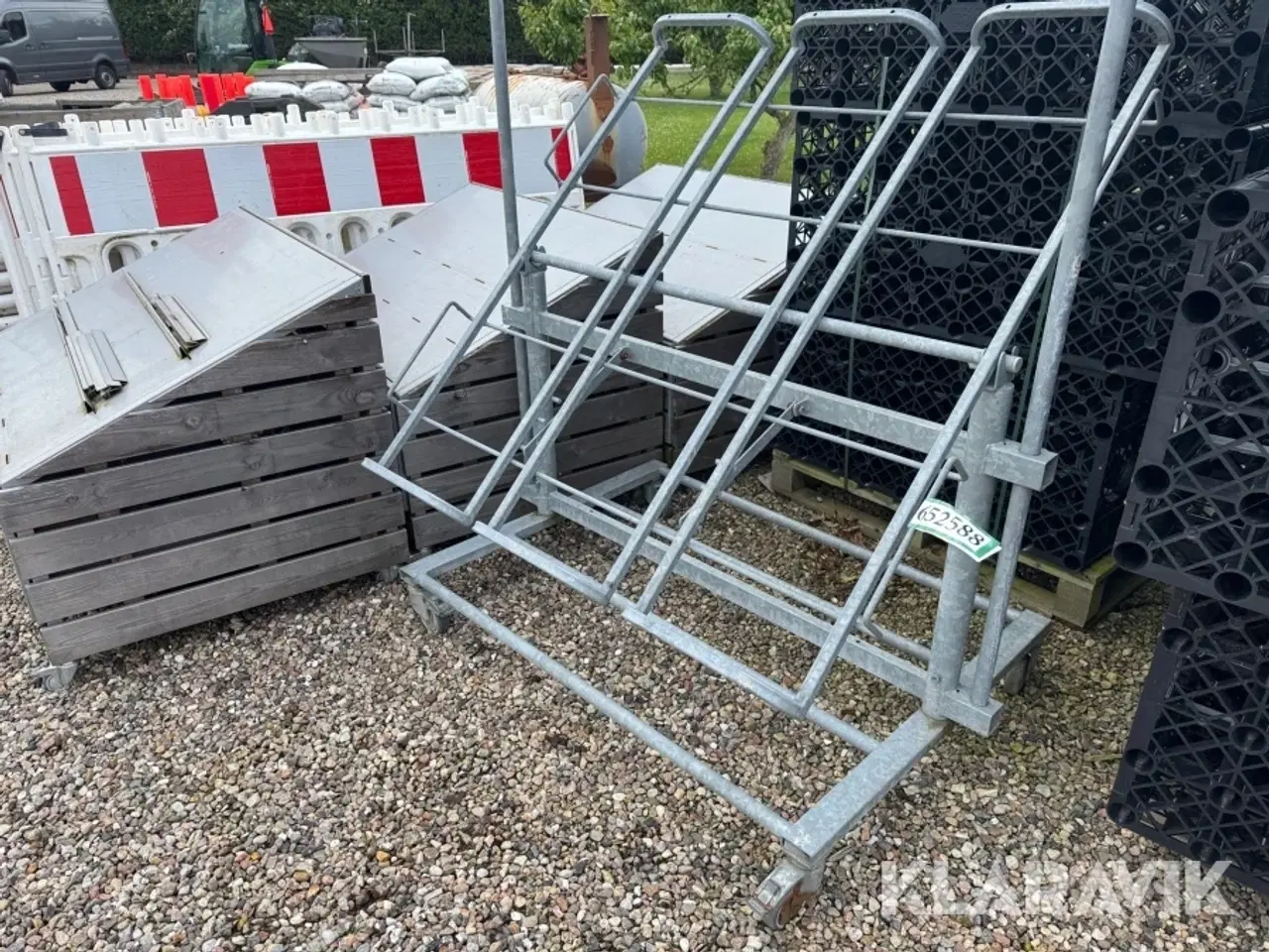 Billede 6 - Udendørs hylde inventar LOT
