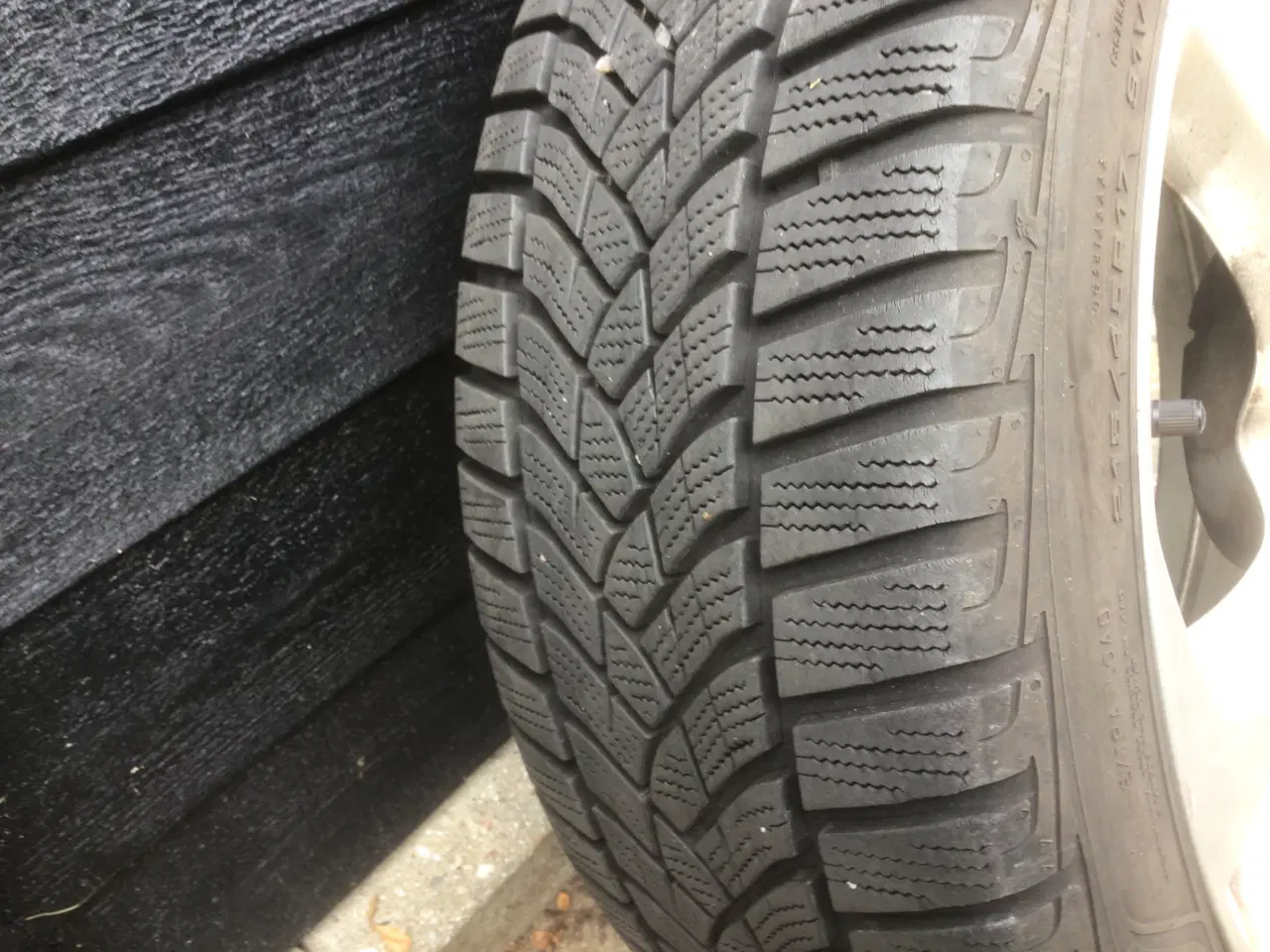 Billede 2 - Sommerdæk med aluminiumsfælg, 4 stk, Obel Corsa