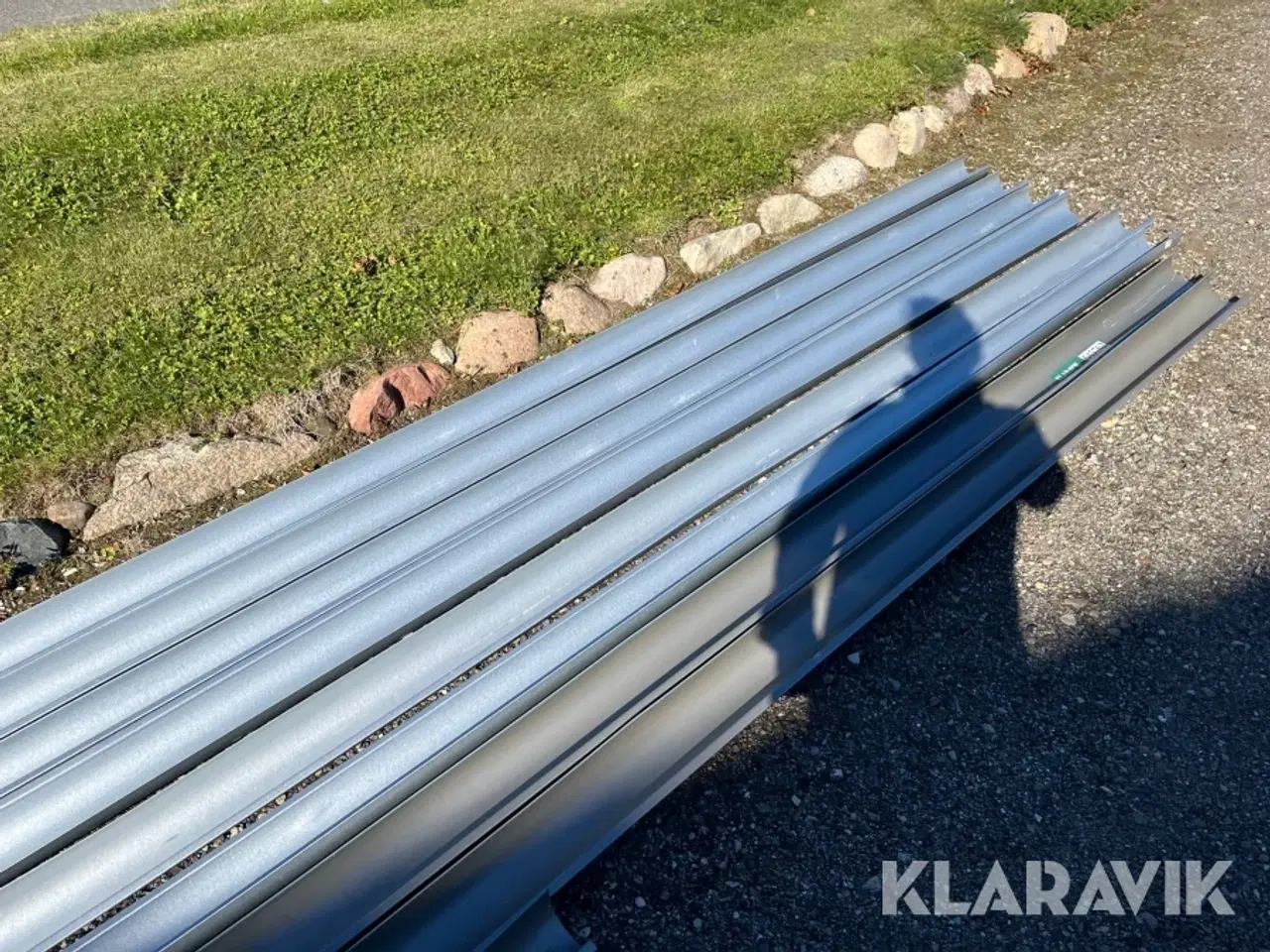 Billede 5 - Tagrender Plasmo Alu zink 9 stk