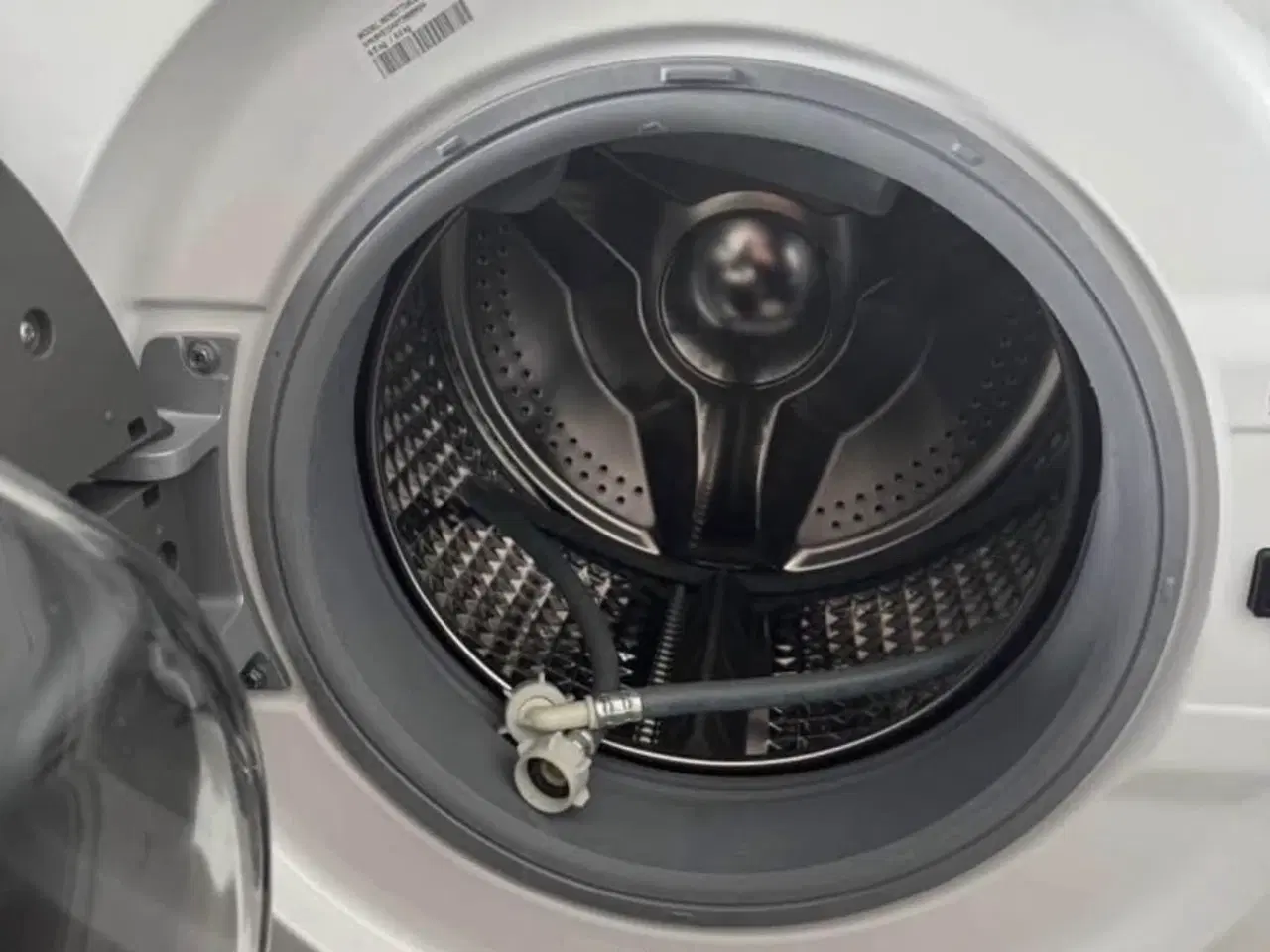 Billede 2 - Vaske- tørre kombi maskine