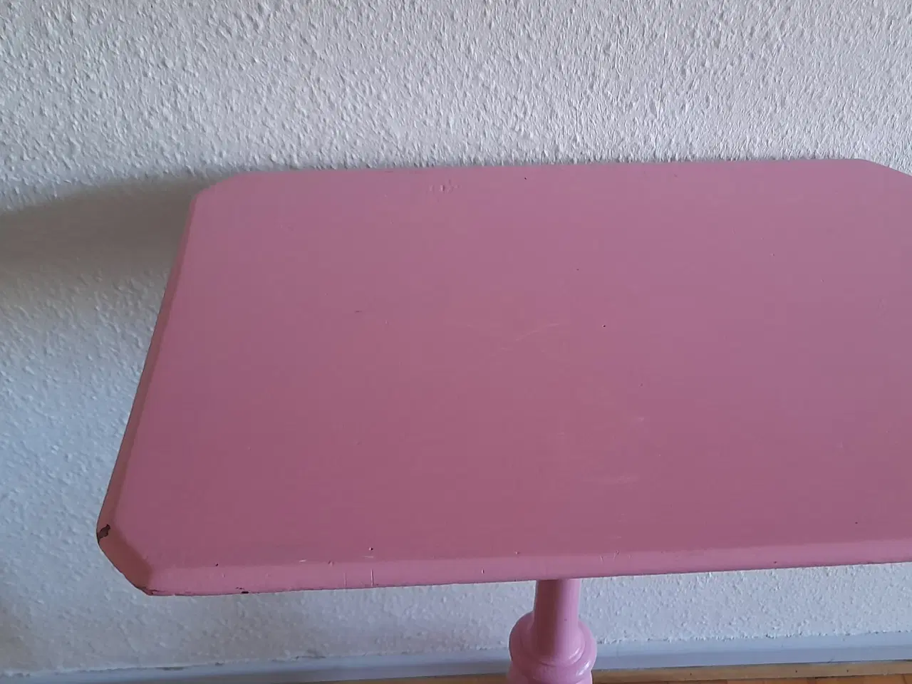 Billede 3 - Gl. Konsolbord/ lampebord.