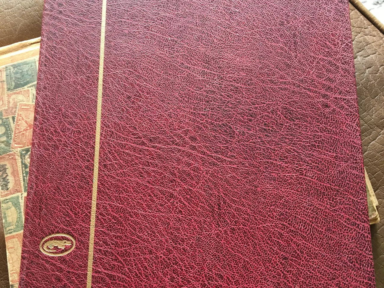 Billede 1 - Frimærkealbum, danske og udenlandske frimærker.