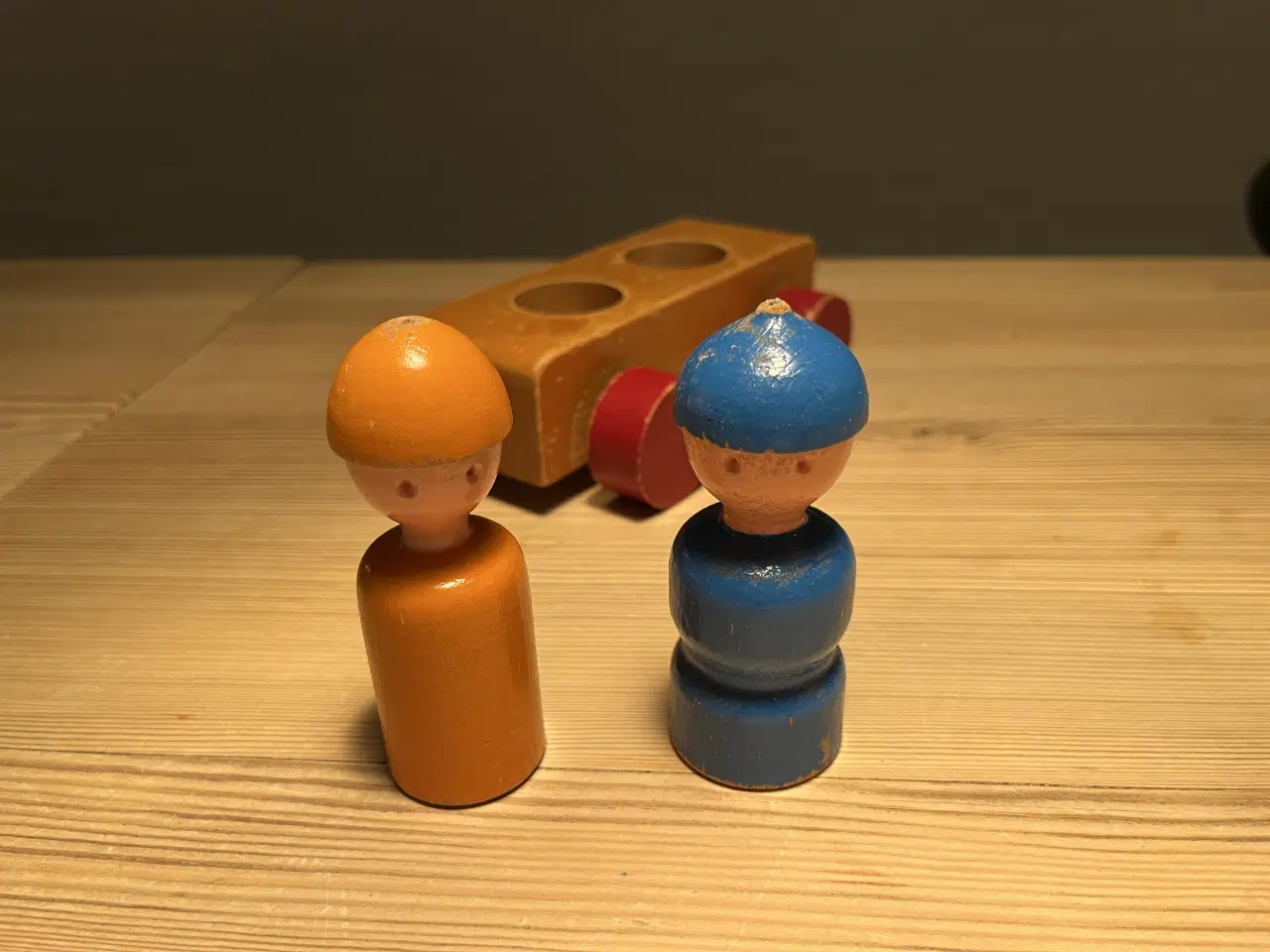 Billede 2 - Kay Boysen “Far og mor kører tur”. Trækvogn