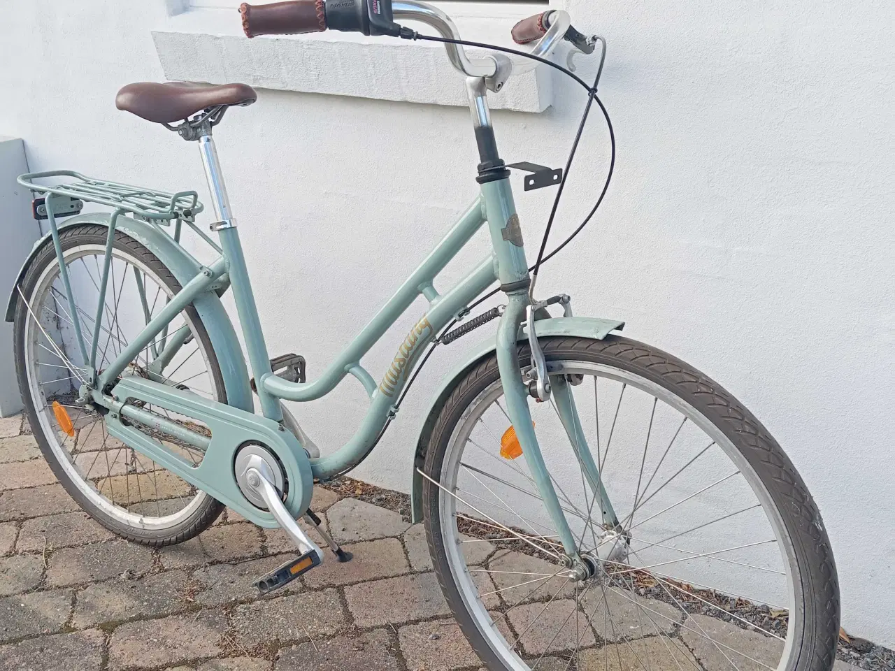 Billede 3 - Fin Mustang Pige cykel med 7 indvendig gear.