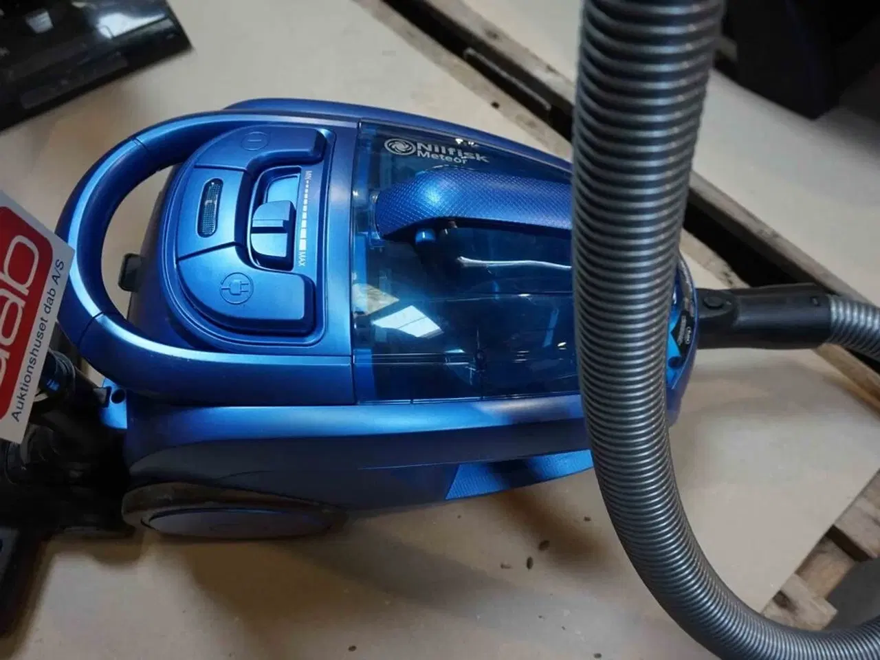 Billede 2 - Nilfisk Meteor poseløs støvsuger 800W (MOMSFRI)