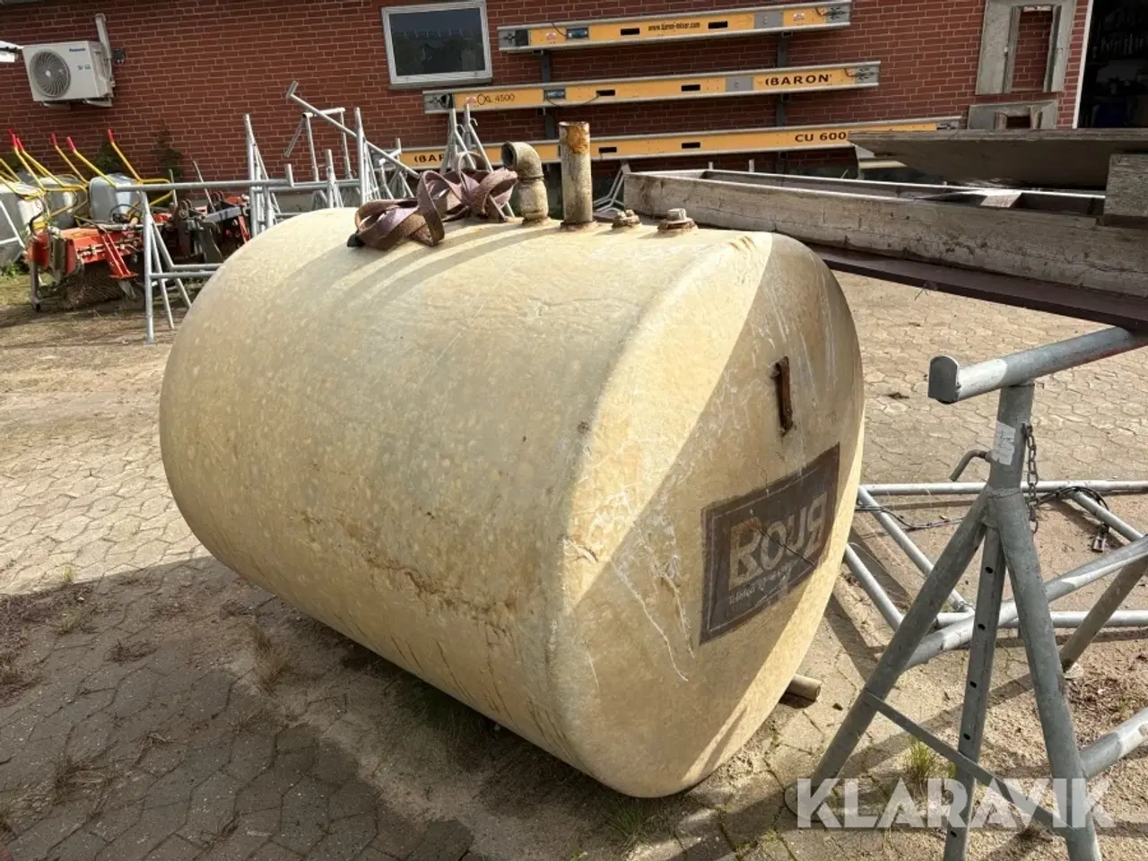 Billede 4 - Olietank Roug glasfiber, 1200L