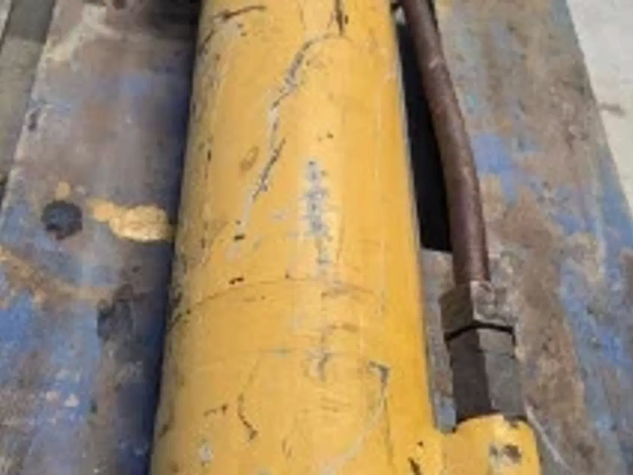 Billede 2 - Ford 675D Cylinder F1NNB577CA