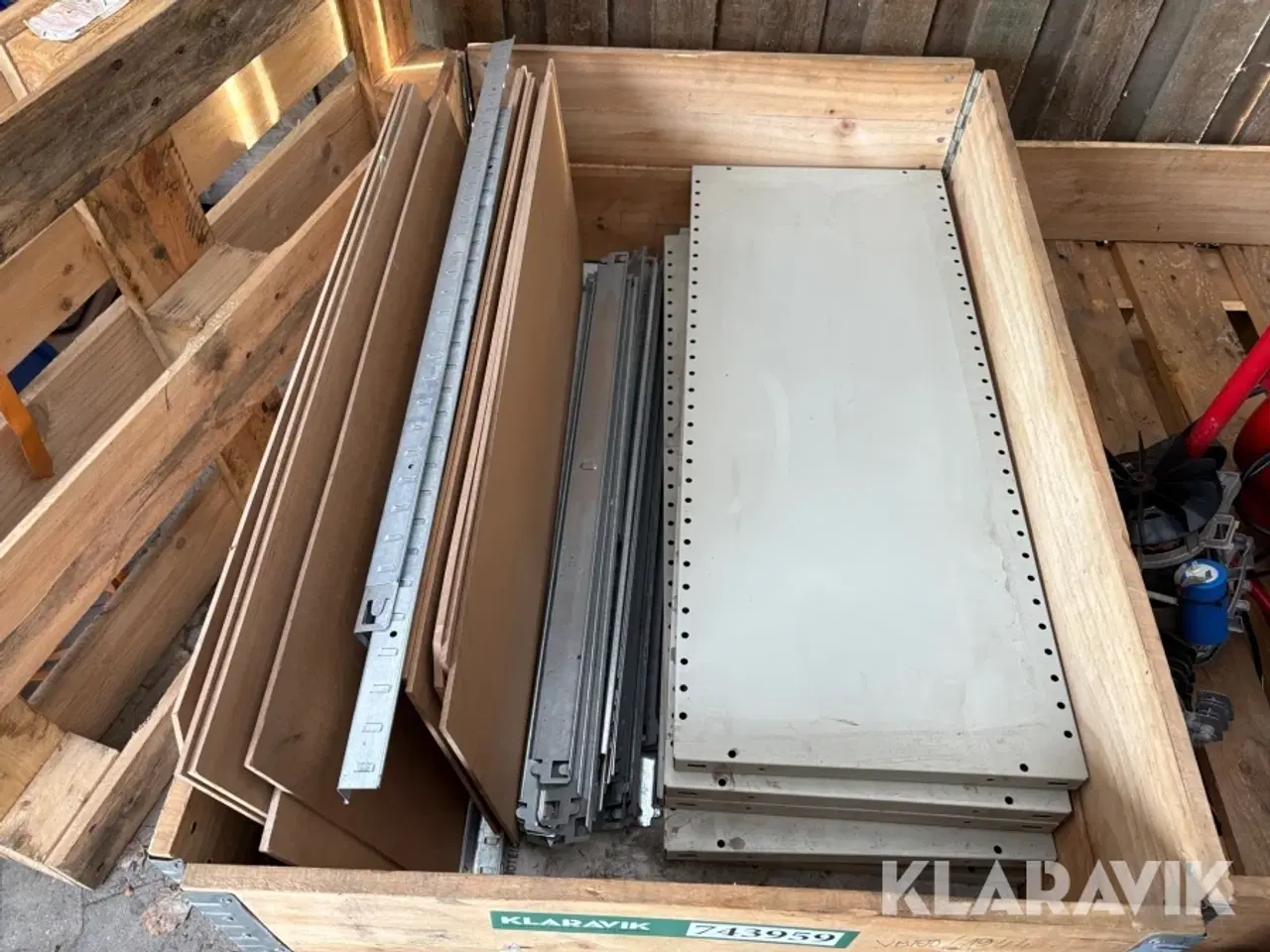 Billede 3 - Hylder og skinner - 1 palle